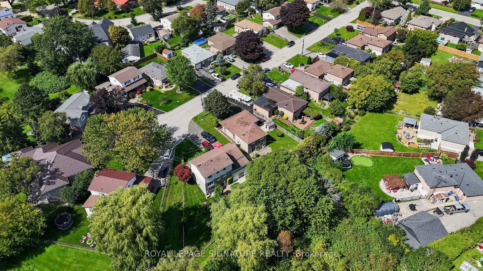 681 Balaton Avenue • Pickering, ON photo 46