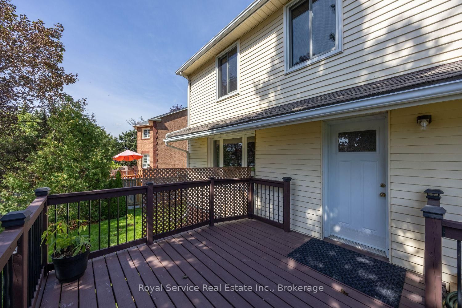 627 Whistler Drive • Oshawa, ON photo 8