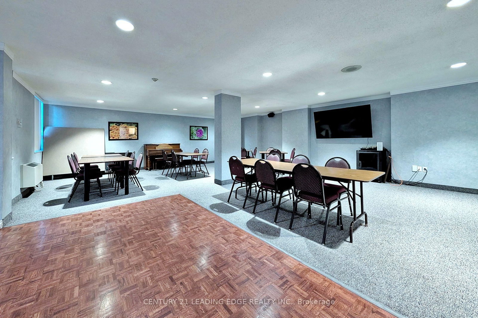 121 Ling Road • #1910 • Toronto, ON photo 38