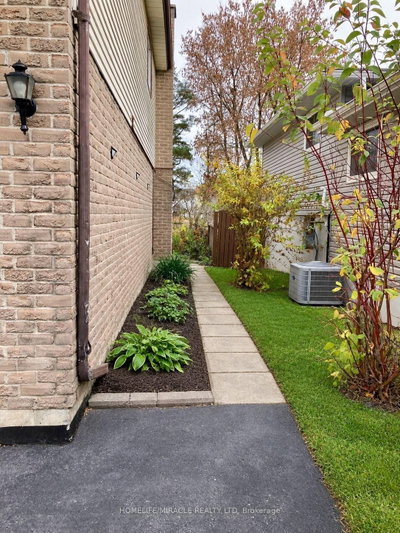 Detached House for lease at 91 Limerick Street, Oshawa, Ontario, L1J 7A8 - Vanier - MLS: E13770910