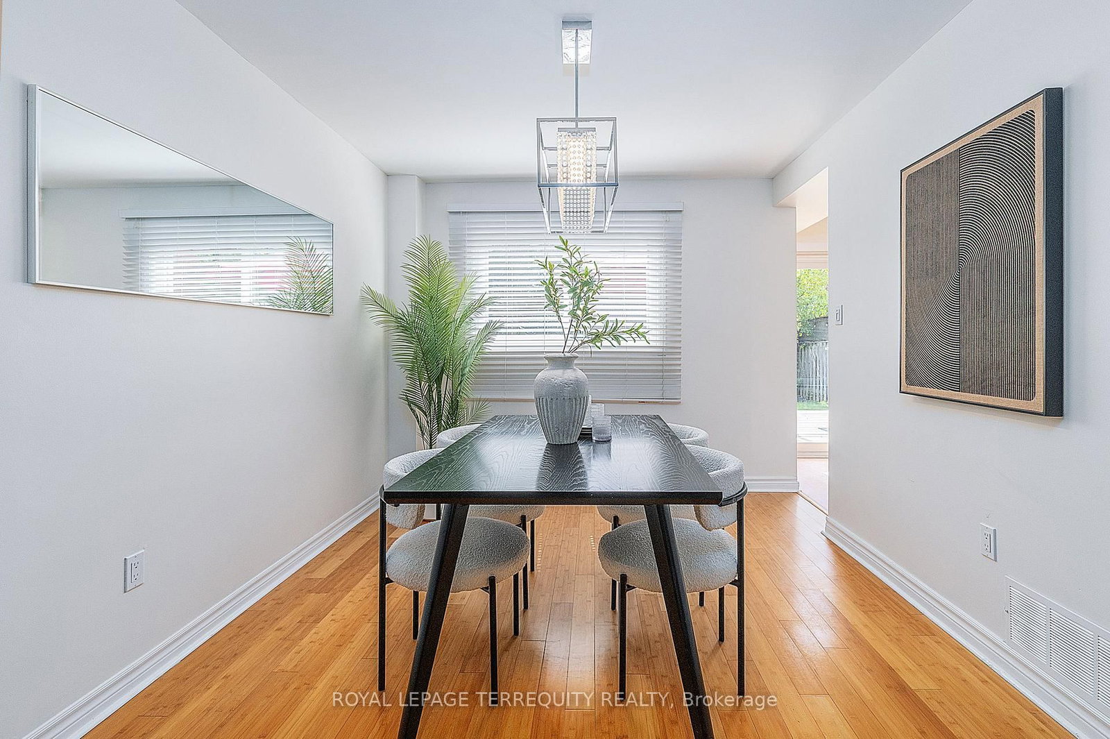 19 Brocklesby Crescent • Ajax, ON photo 9