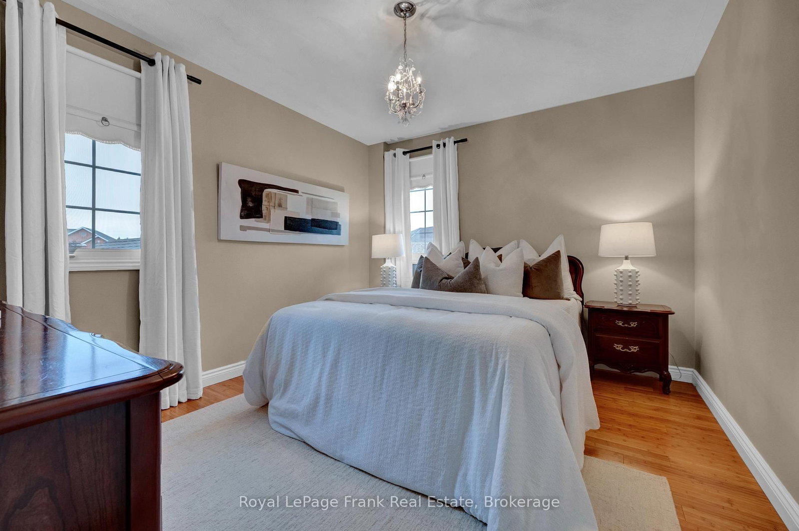 37 Living Court • Clarington, ON photo 33