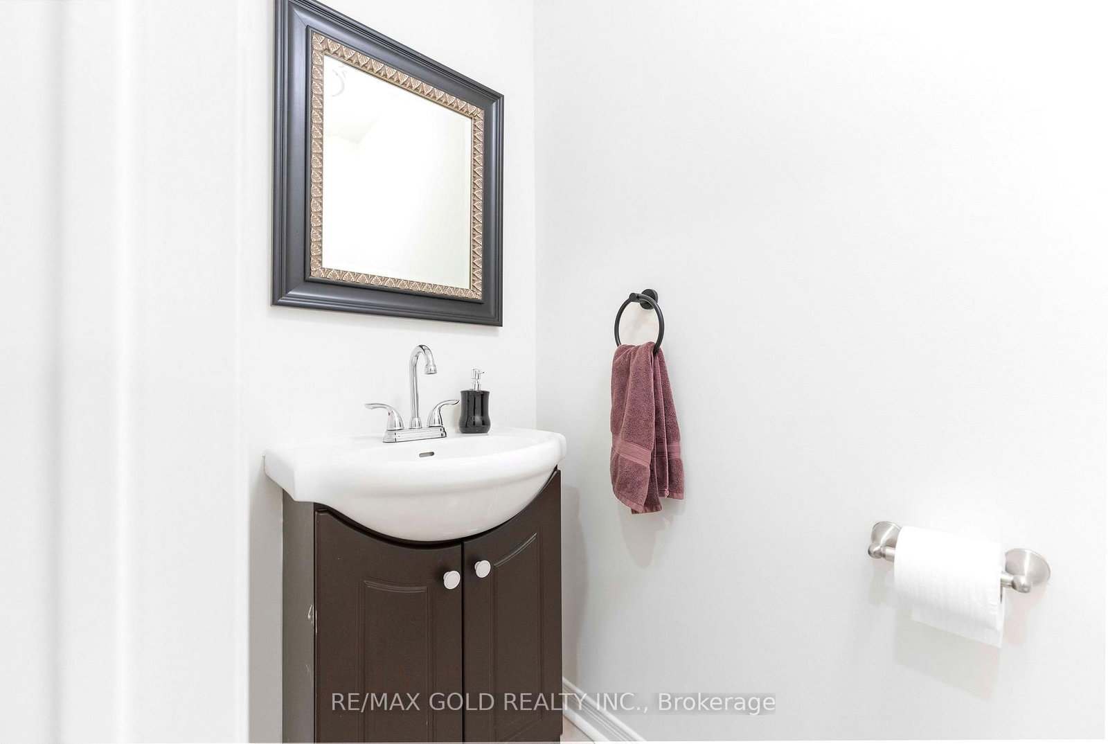 299 Delaney Drive • Ajax, ON photo 14