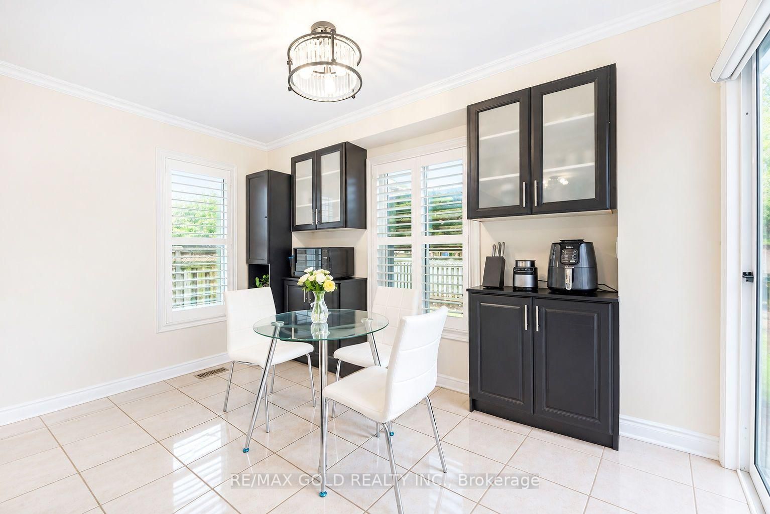 299 Delaney Drive • Ajax, ON photo 18