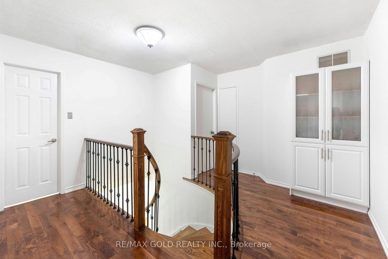299 Delaney Drive • Ajax, ON photo 39