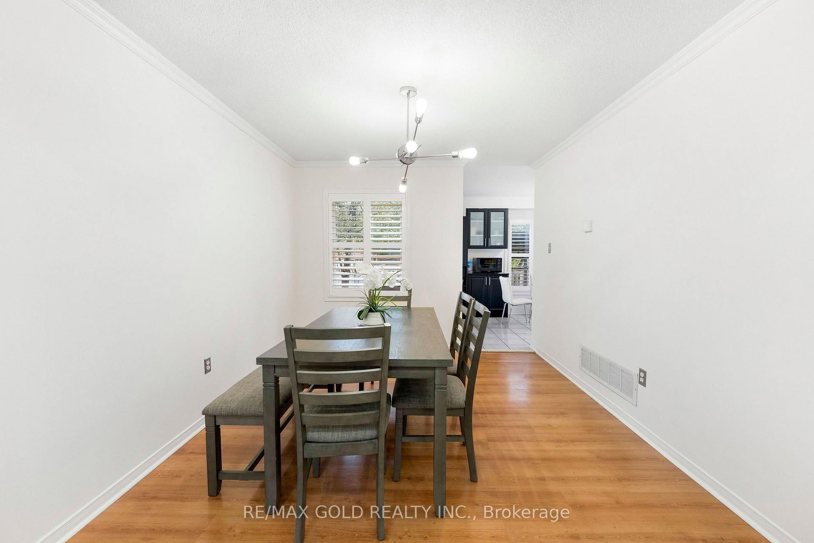 299 Delaney Drive • Ajax, ON photo 8