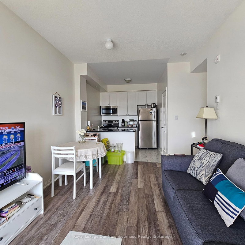 411 - 80 Aspen Springs Drive