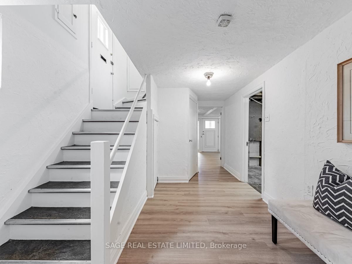 28 Barbara Crescent • Toronto, ON photo 31