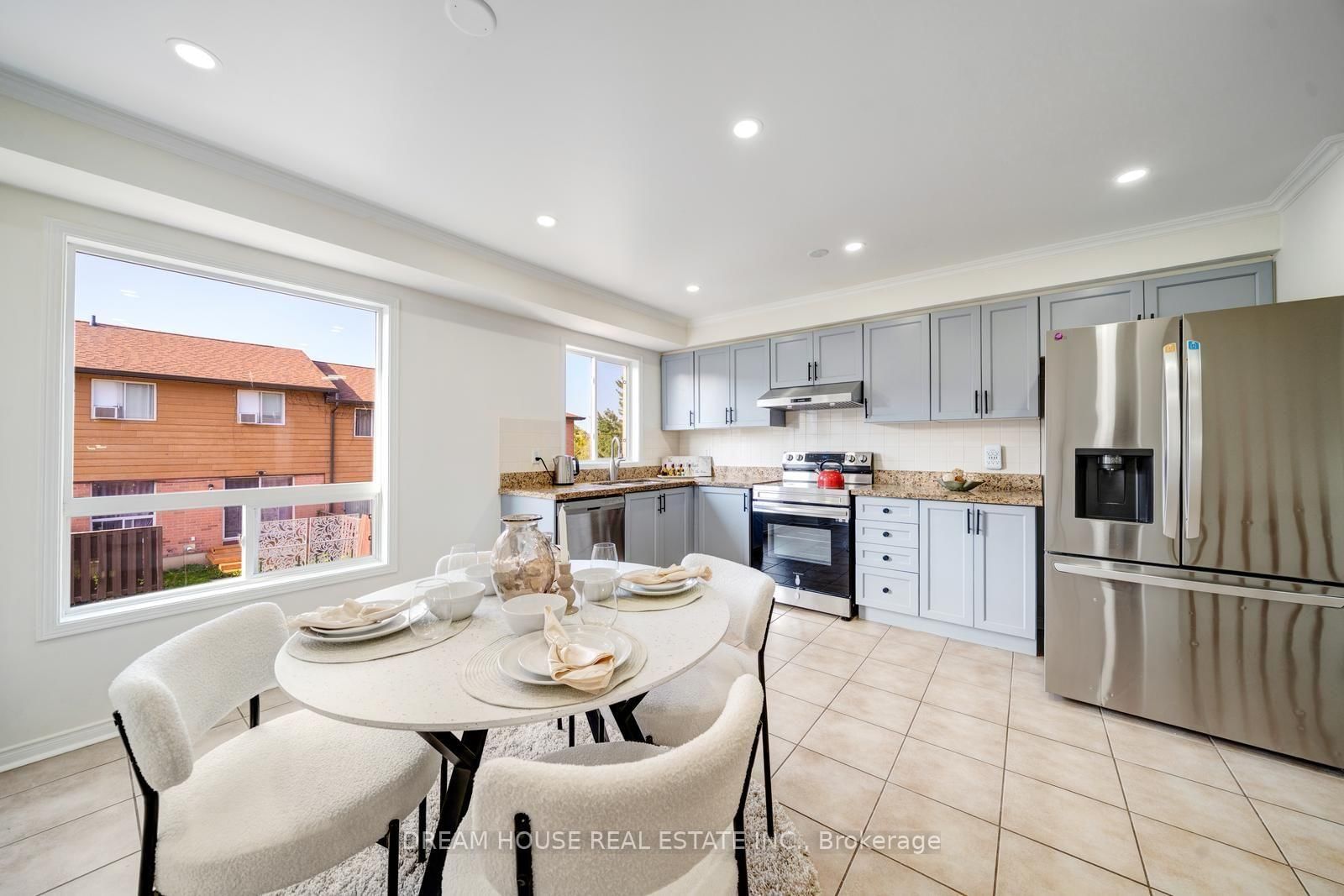 68 Mcgonigal Lane • Ajax, ON photo 9