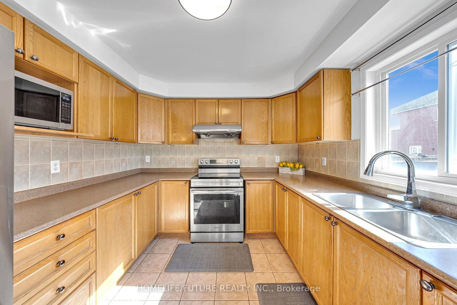 17 Grainger Crescent • Ajax, ON photo 14