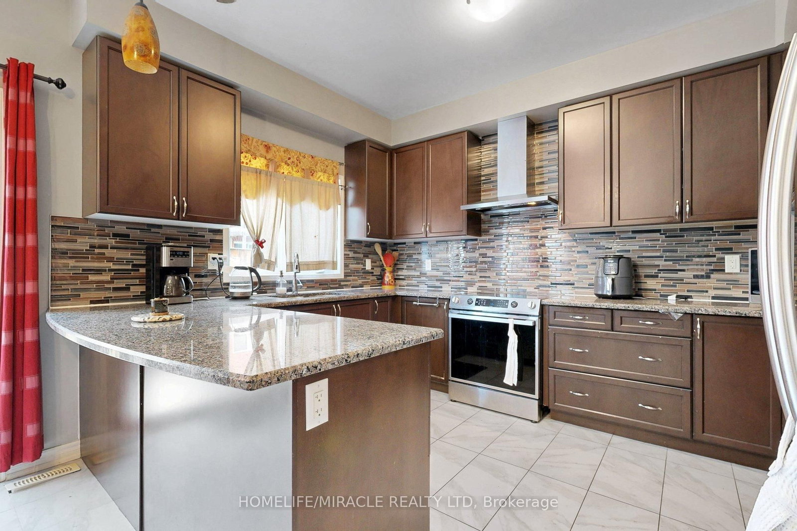 2003 Queensbury Drive • Oshawa, ON photo 14