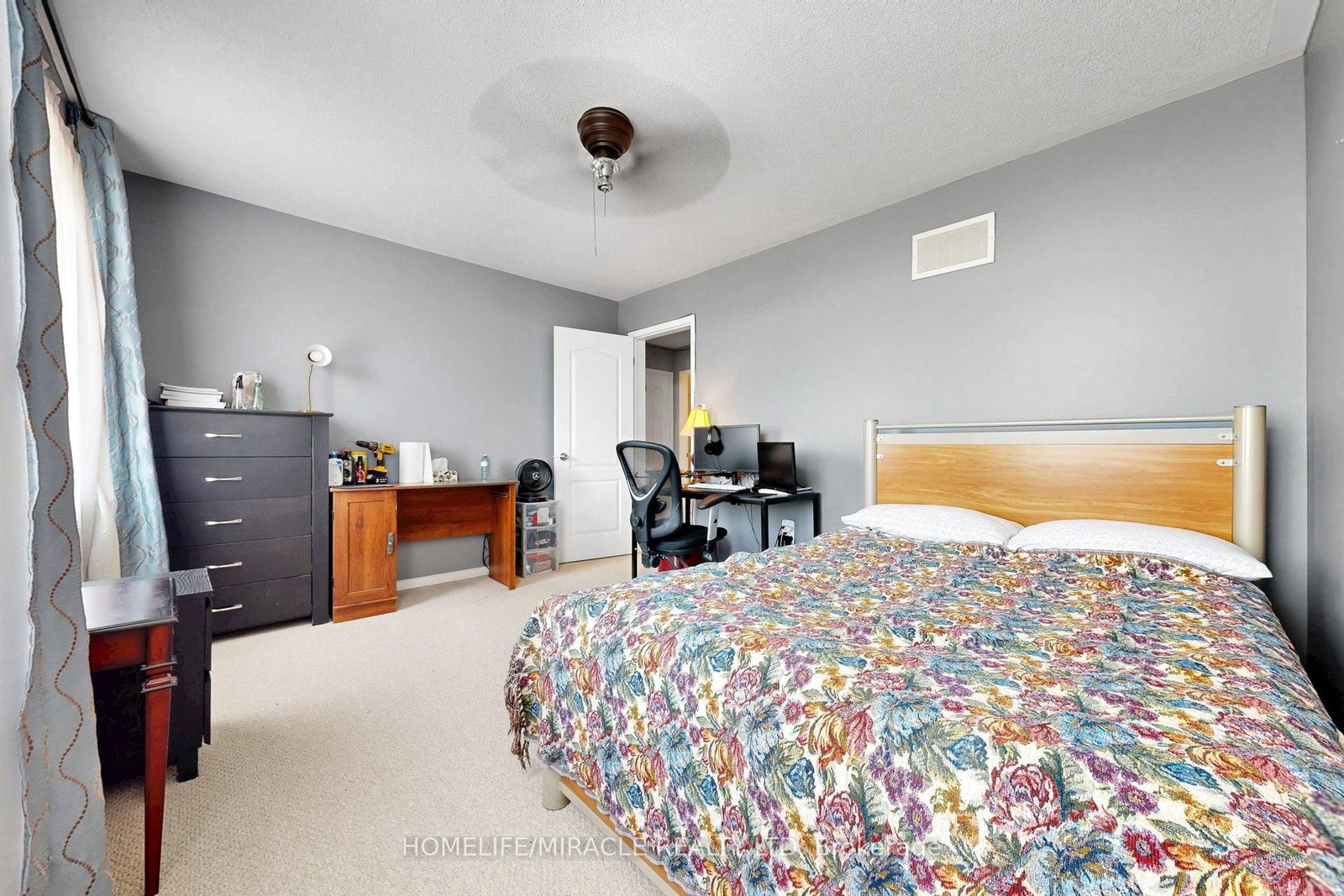 2003 Queensbury Drive • Oshawa, ON photo 28