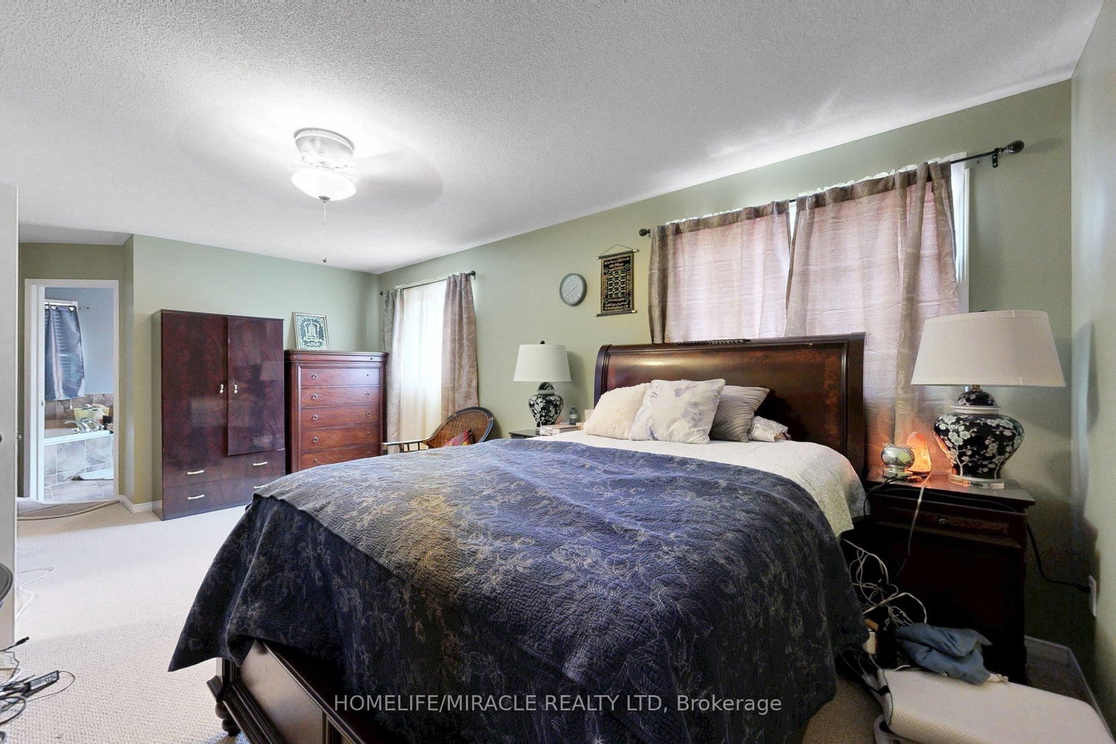 2003 Queensbury Drive • Oshawa, ON photo 36