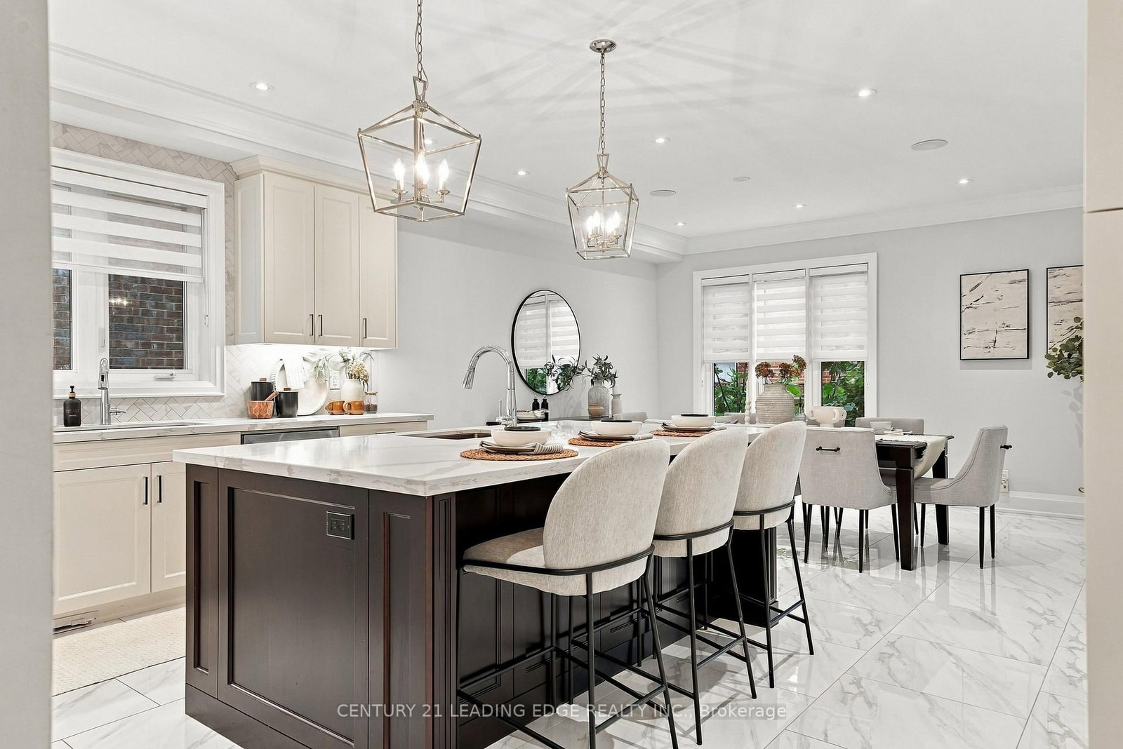 301 Fiddlers Court • Pickering, ON photo 17