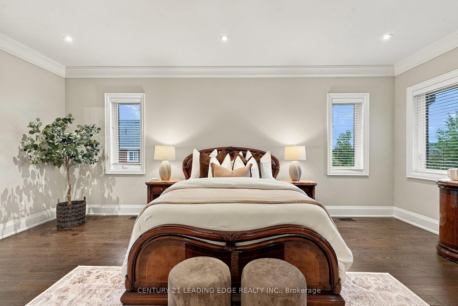 301 Fiddlers Court • Pickering, ON photo 24