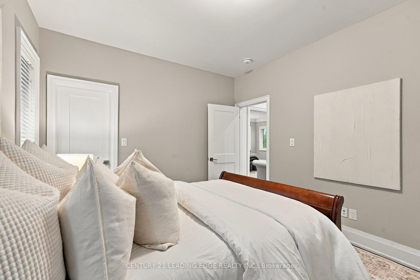 301 Fiddlers Court • Pickering, ON photo 27