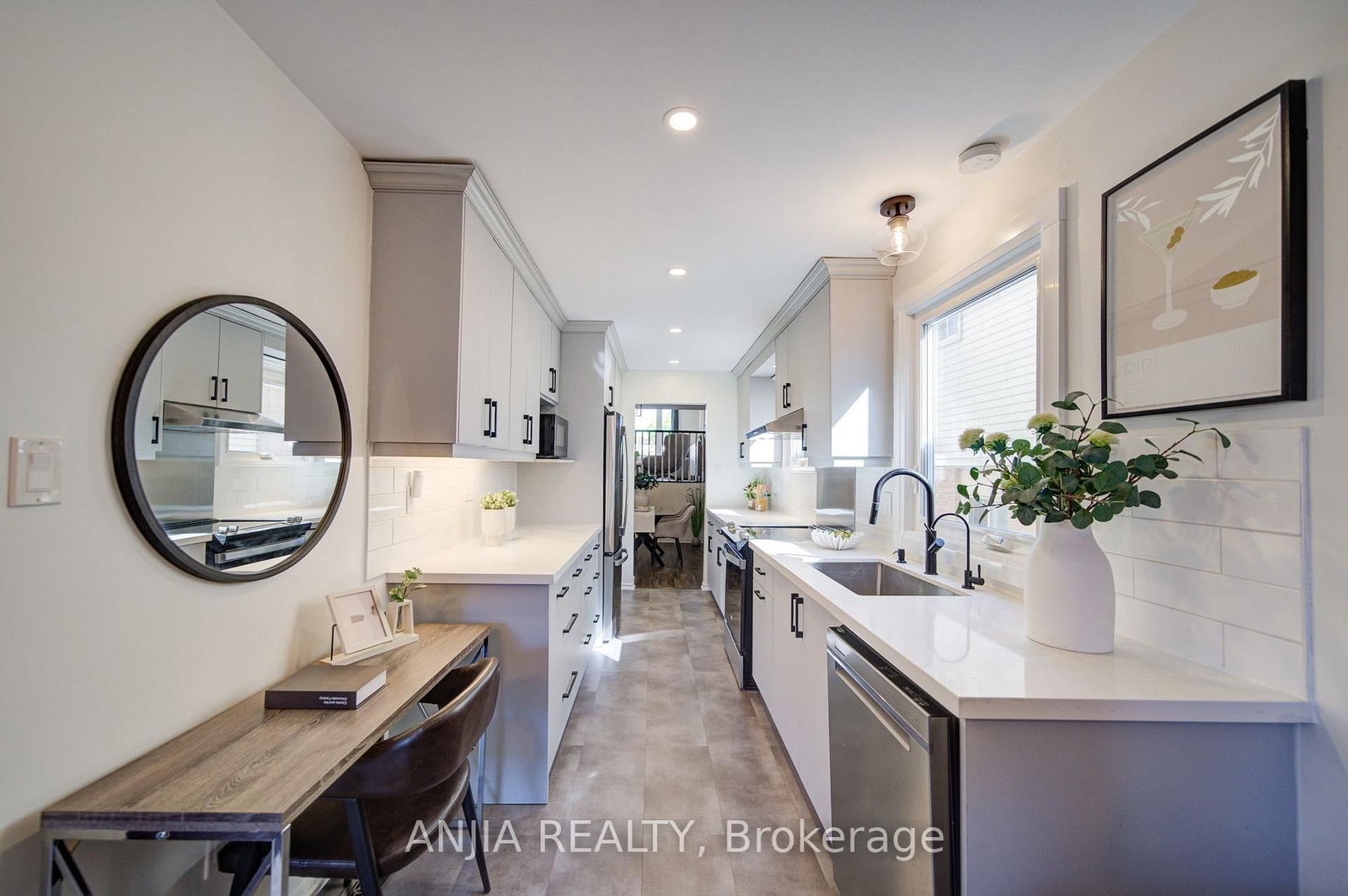 63 Enchanted Hills Crescent • Toronto, ON photo 20