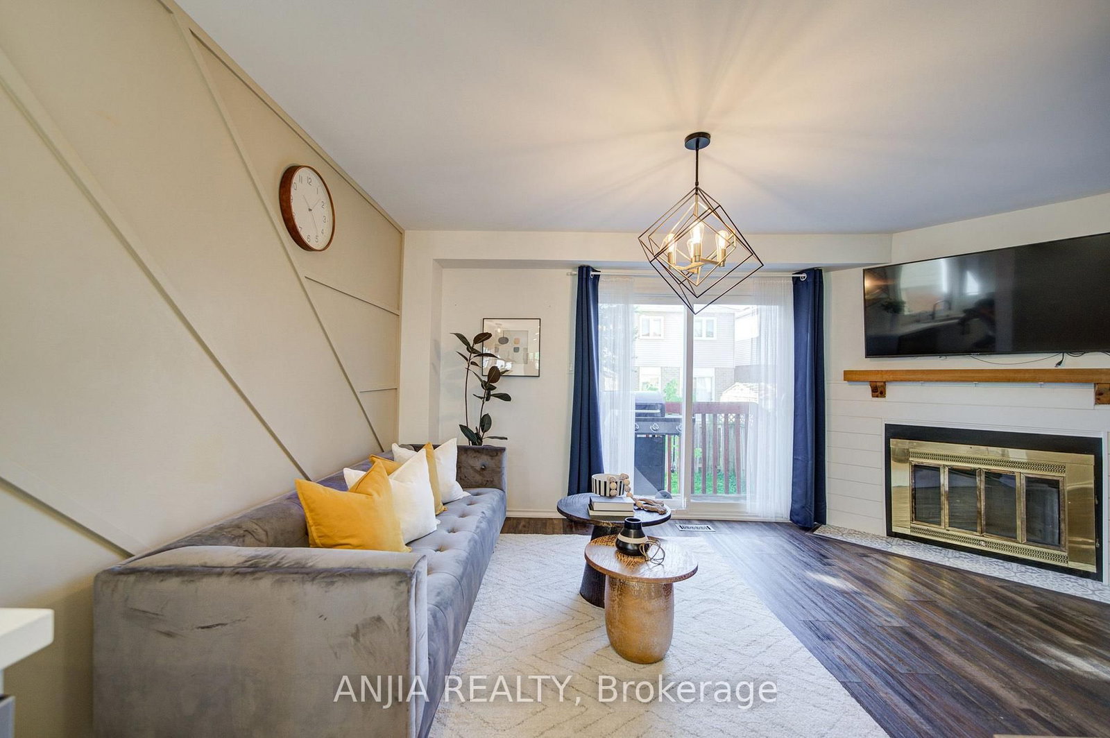 63 Enchanted Hills Crescent • Toronto, ON photo 22