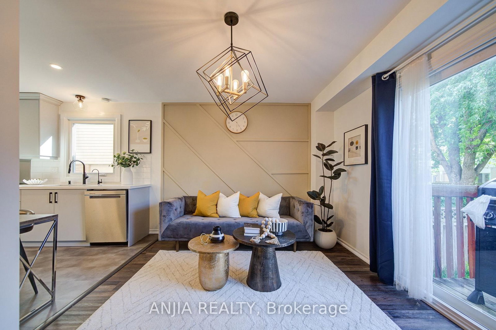 63 Enchanted Hills Crescent • Toronto, ON photo 25