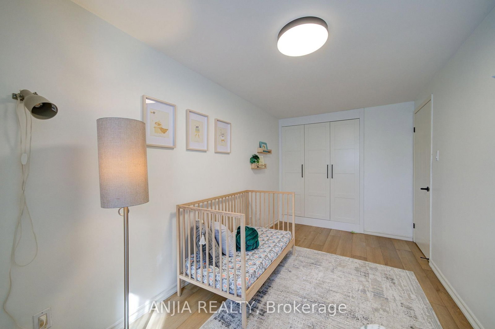 63 Enchanted Hills Crescent • Toronto, ON photo 44