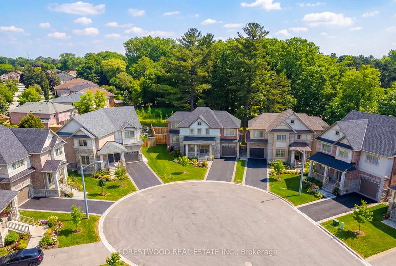 17 Deer Creek Court
