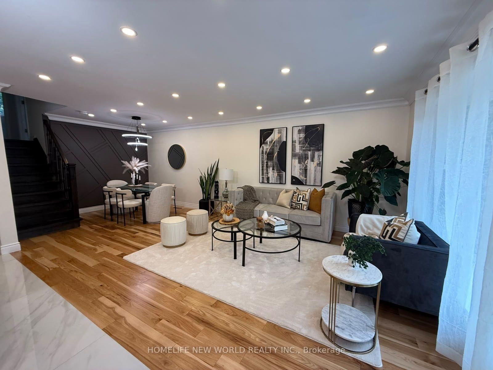 530 Rouge Hills Drive • Toronto, ON photo 12