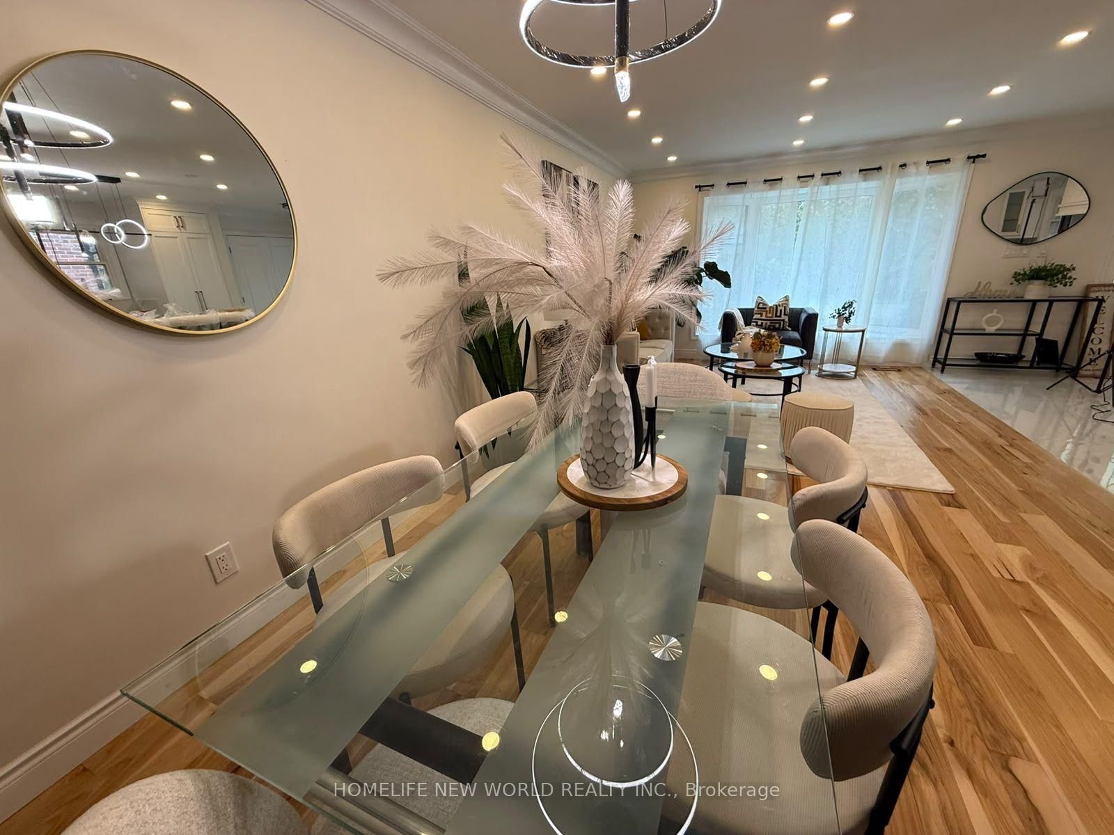 530 Rouge Hills Drive • Toronto, ON photo 14