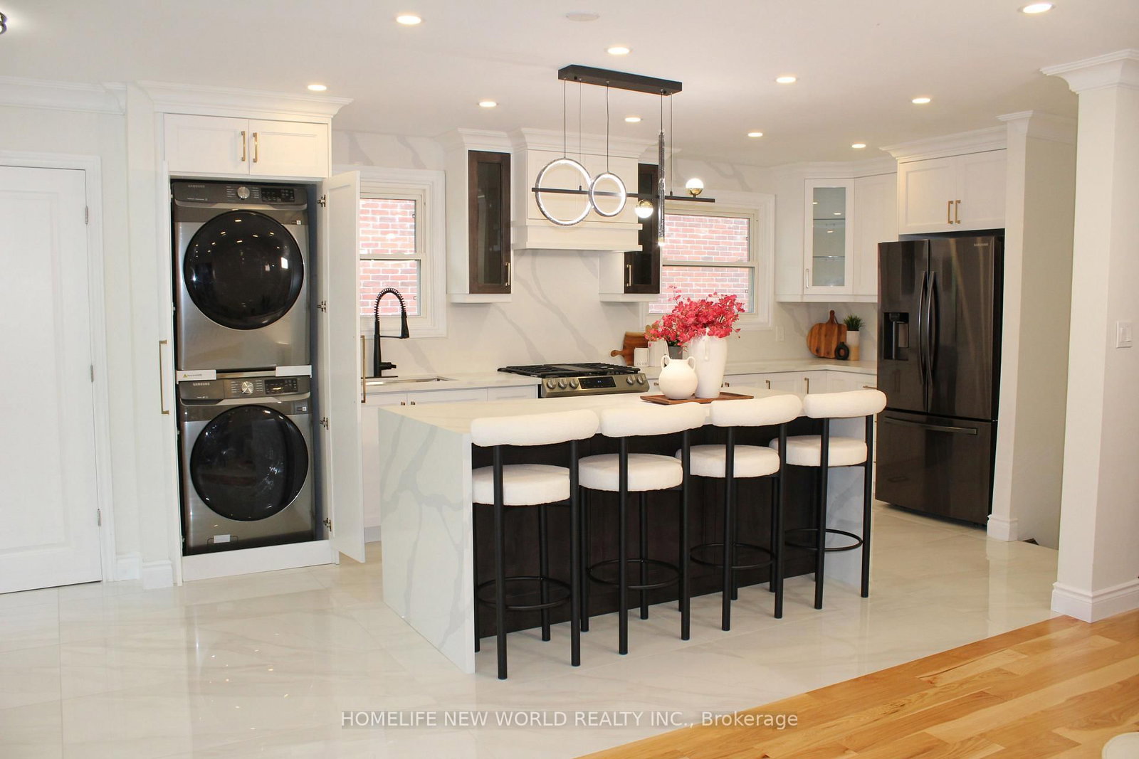 530 Rouge Hills Drive • Toronto, ON photo 19