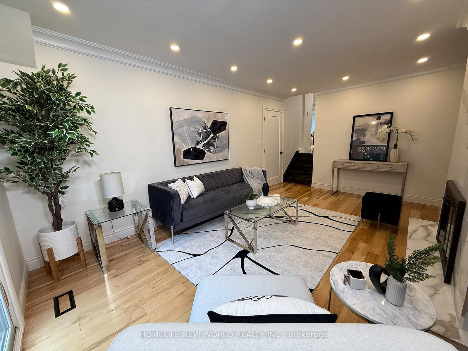 530 Rouge Hills Drive • Toronto, ON photo 21