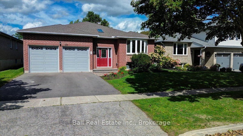 20 Lakeview Drive