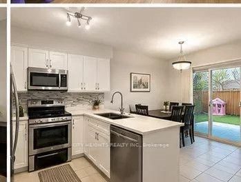 Upper - 31 Madden Place