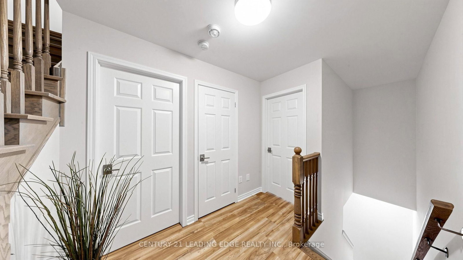 25 Heron Park Place • #13 • Toronto, ON photo 18
