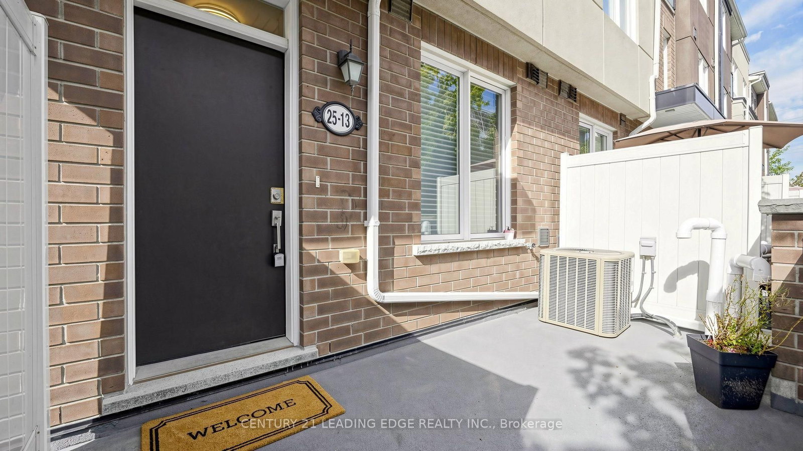 25 Heron Park Place • #13 • Toronto, ON photo 3