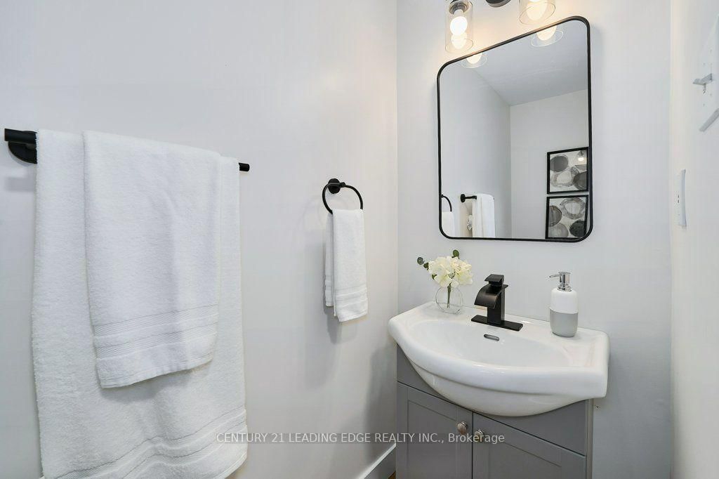 137 Timber Mill Avenue • Whitby, ON photo 21