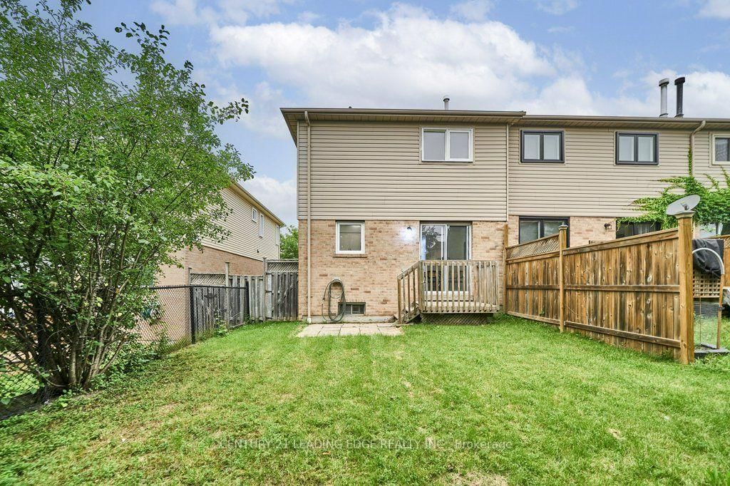 137 Timber Mill Avenue • Whitby, ON photo 37
