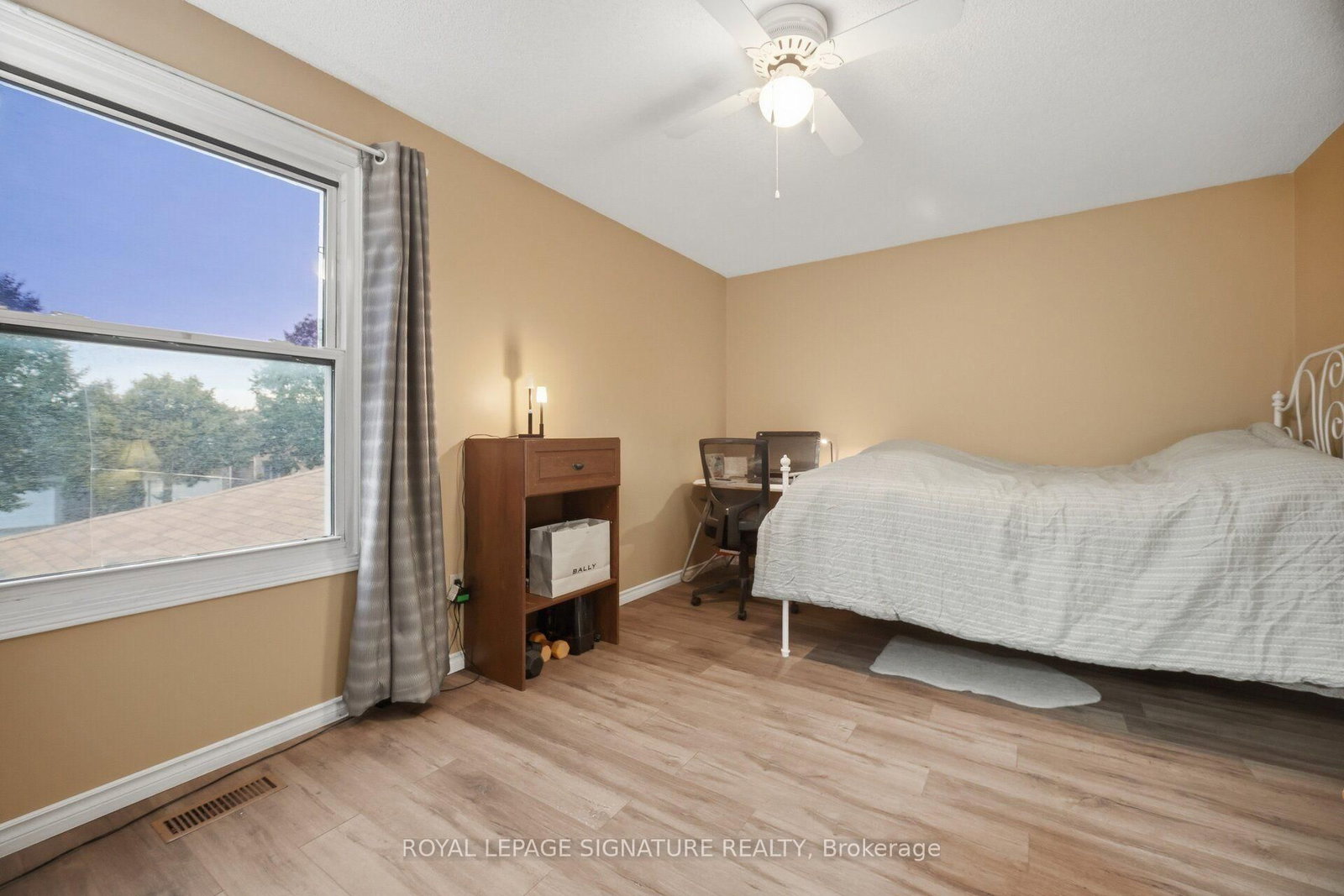 1579 Marshcourt Drive • Pickering, ON photo 14