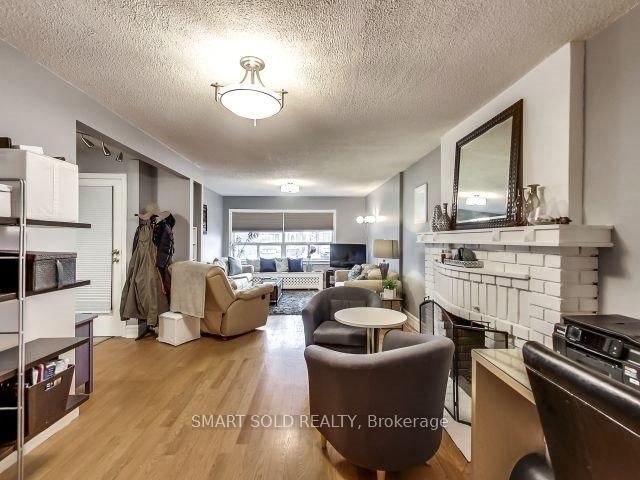 Main Floor - 720 Coxwell Avenue