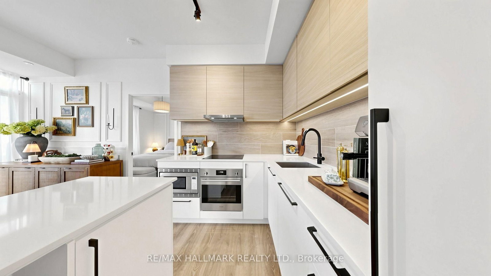 1050 Eastern Avenue • #823 • Toronto, ON photo 15