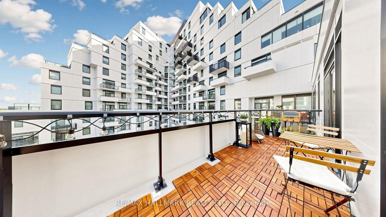 1050 Eastern Avenue • #823 • Toronto, ON photo 28