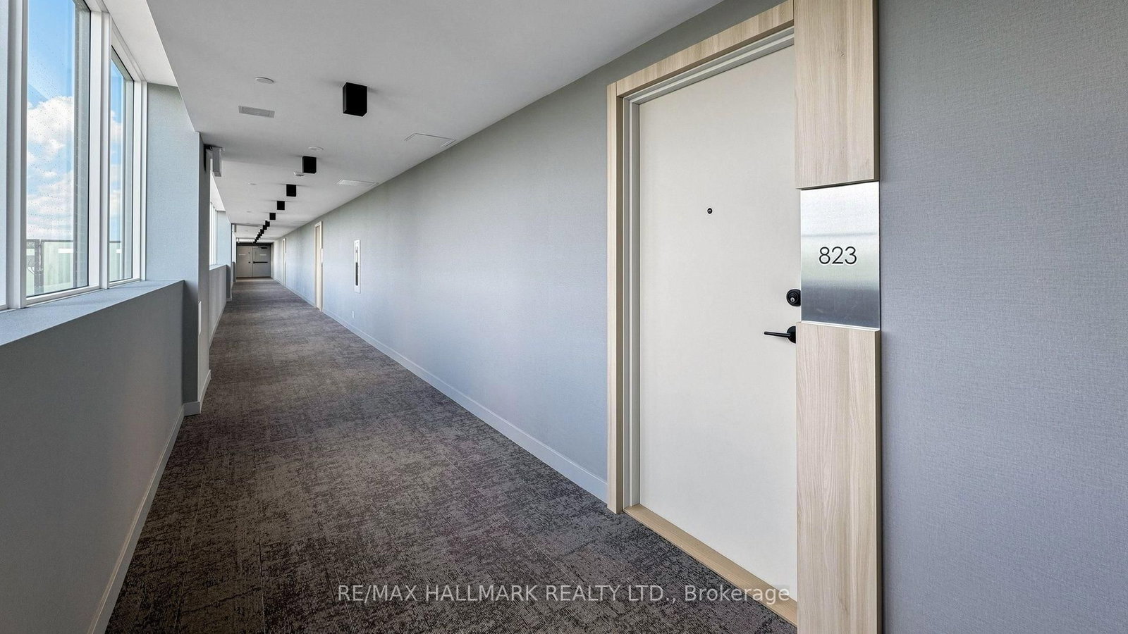 1050 Eastern Avenue • #823 • Toronto, ON photo 4