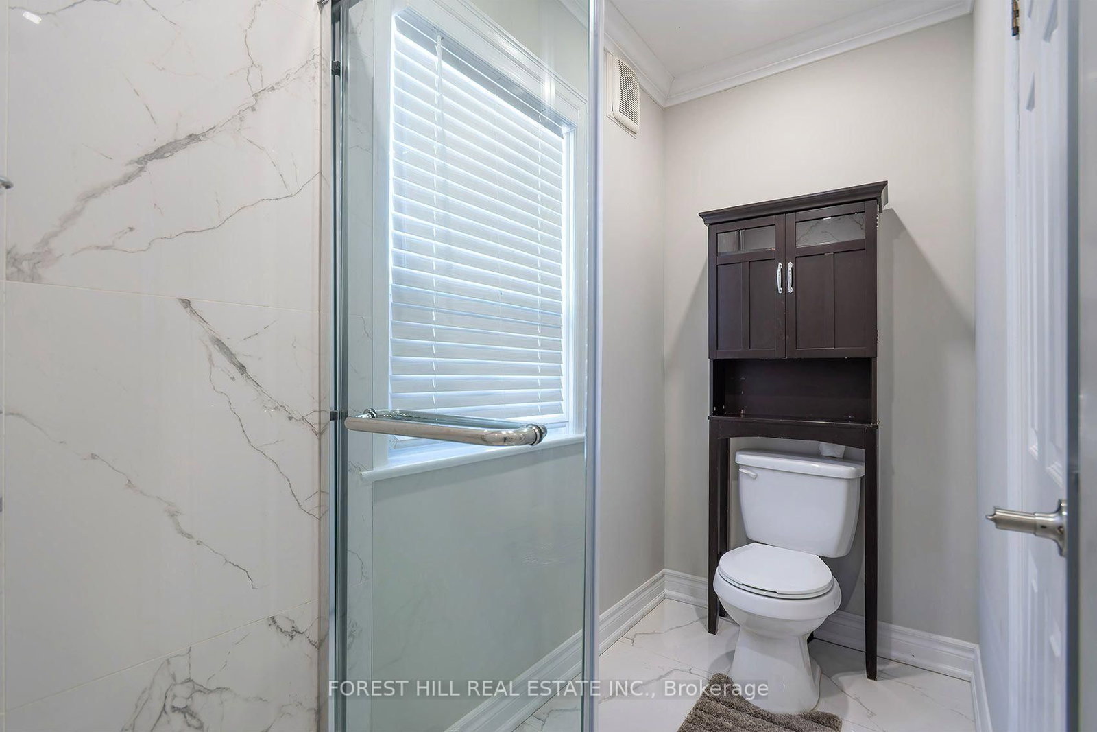32 Stamford Square N • Toronto, ON photo 21