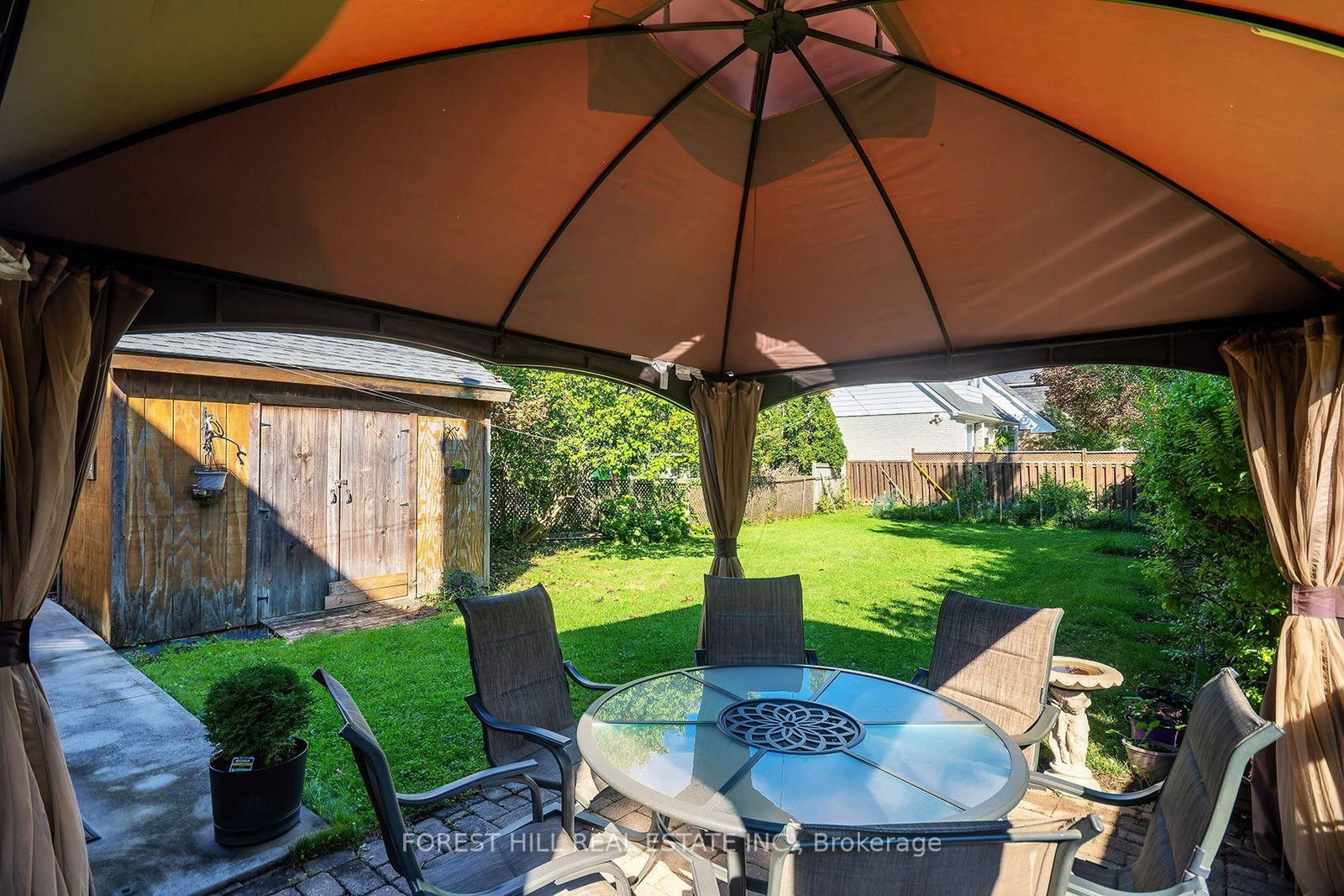 32 Stamford Square N • Toronto, ON photo 37