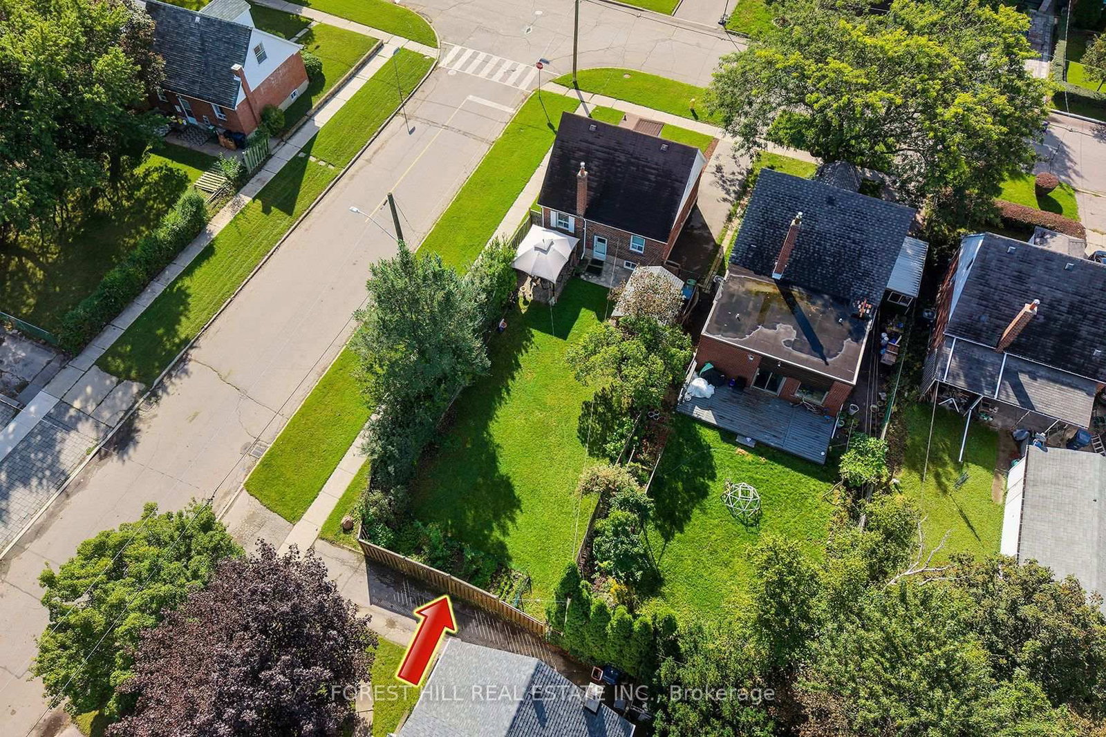 32 Stamford Square N • Toronto, ON photo 46
