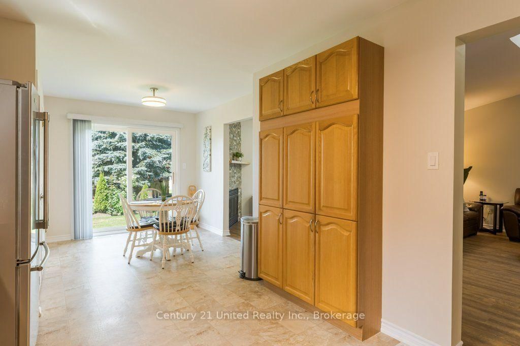 11 Algonquin Trail • Clarington, ON photo 12