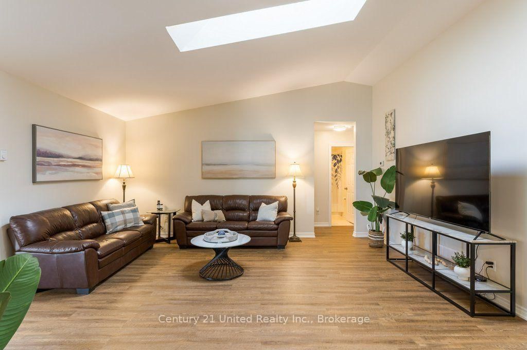 11 Algonquin Trail • Clarington, ON photo 14