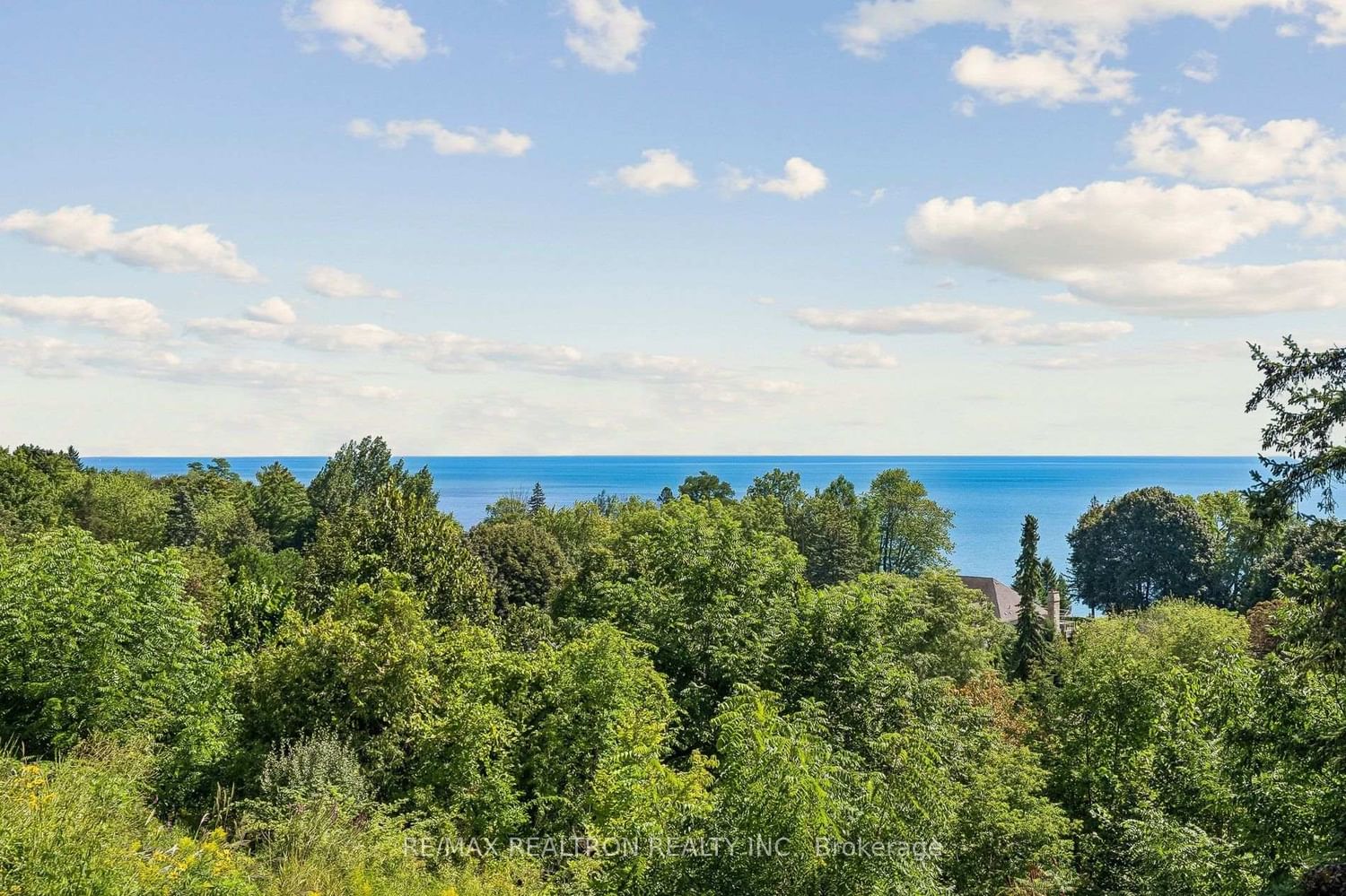 1 Ledge Road • Toronto, ON photo 11