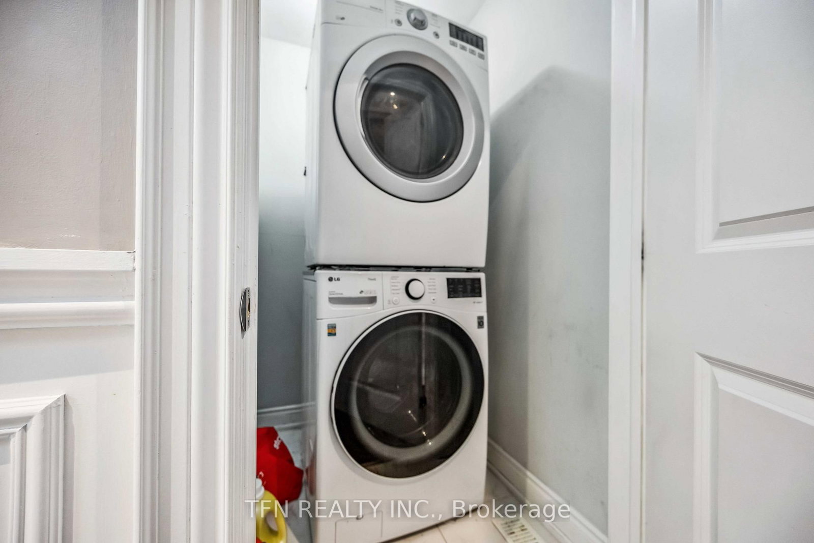 282B Aylesworth Avenue • Toronto, ON photo 15