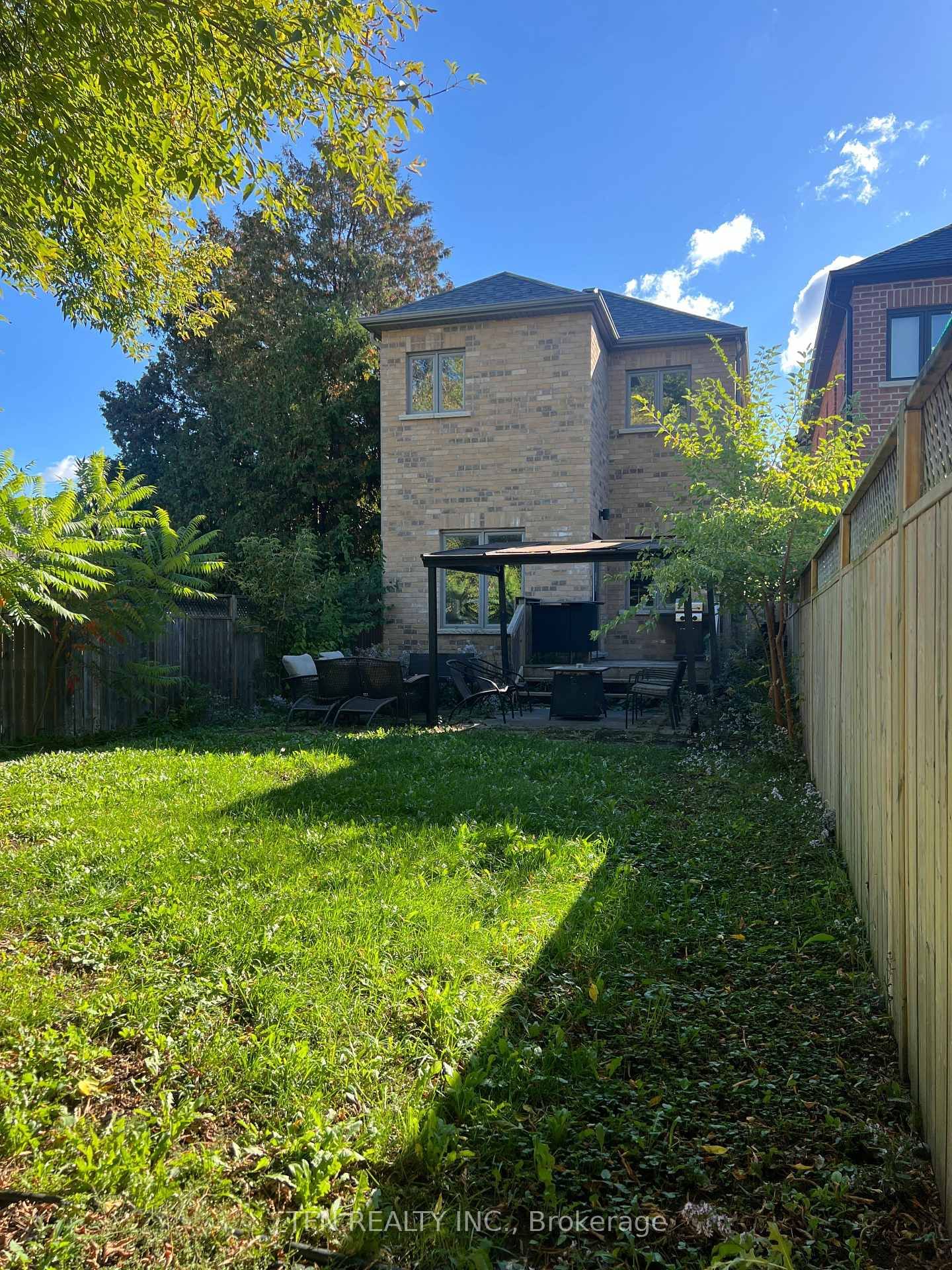 282B Aylesworth Avenue • Toronto, ON photo 29