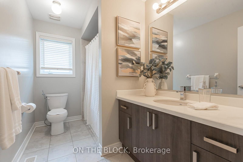 125 Leney Ajax,ON L1Z 0T6 — Photo 14