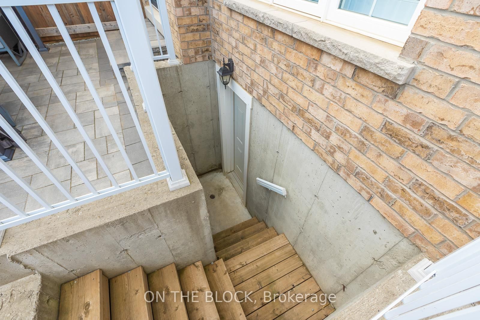125 Leney Street • Ajax, ON photo 21